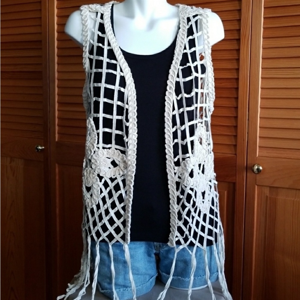 Cato Unique Cream Fringe & Crochet Boho Chic Vest•XL - Picture 5 of 17